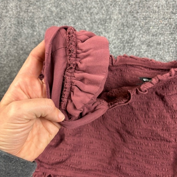 TORRID Women’s Mauve Bloused Sleeve Cropped Shirt size: 2 - 2X - Picture 3 of 7